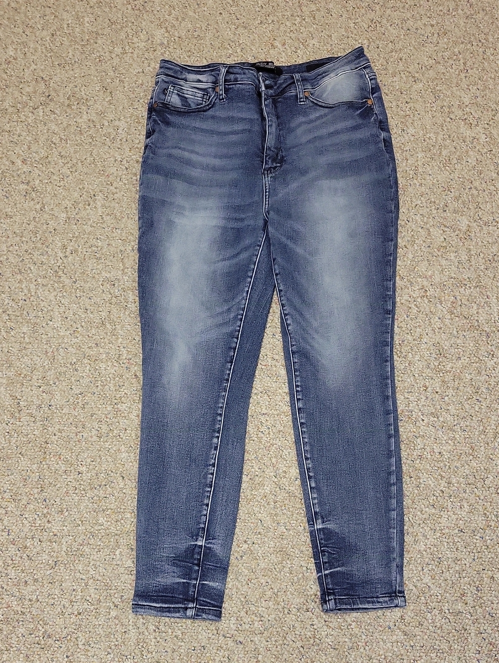 Judy Blue High Waust Classic Women’s Mid-Blue Slim Jeans 15/32 Stretch Ankle